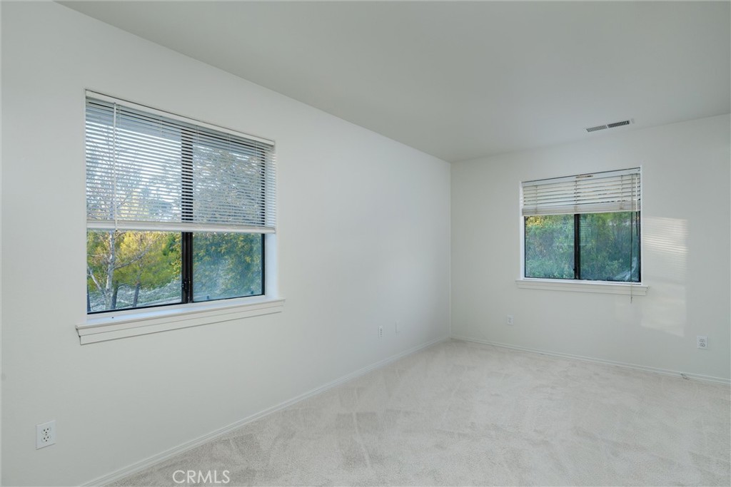 806 Grove St, Paso Robles, CA 93446