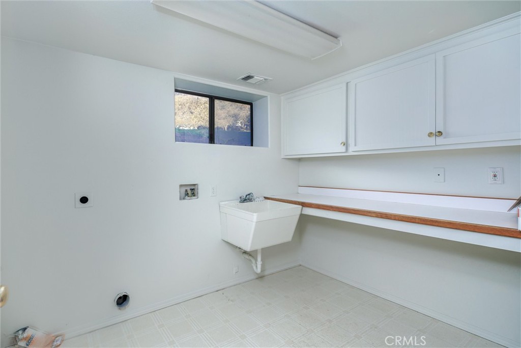 806 Grove St, Paso Robles, CA 93446