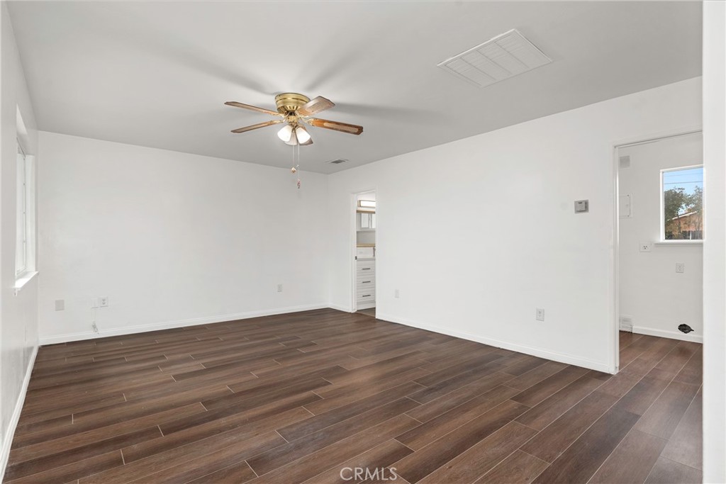 749 Browning Rd, Mcfarland, CA 93250