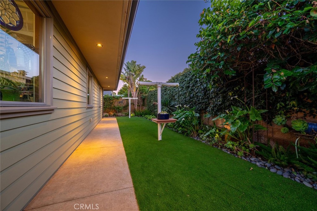 295 Mar Vista Dr, Los Osos, CA 93402