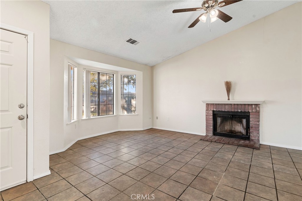 2203 19th, Delano, CA 93215