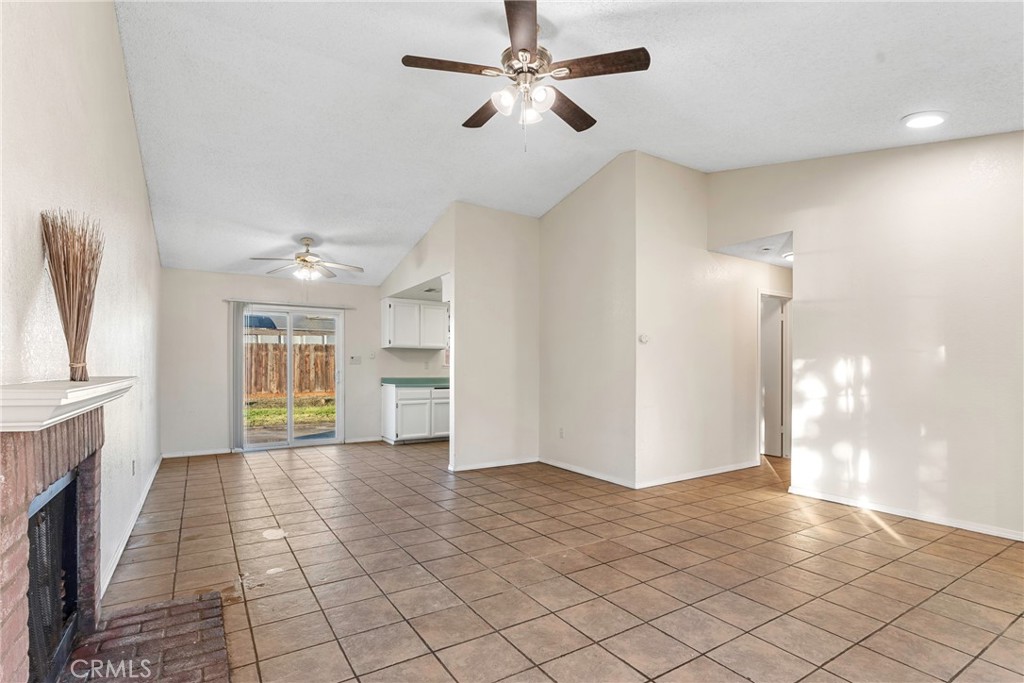 2203 19th, Delano, CA 93215