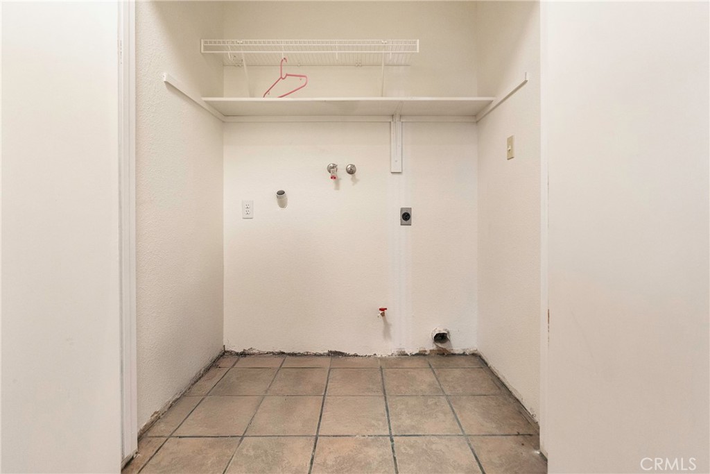 2203 19th, Delano, CA 93215