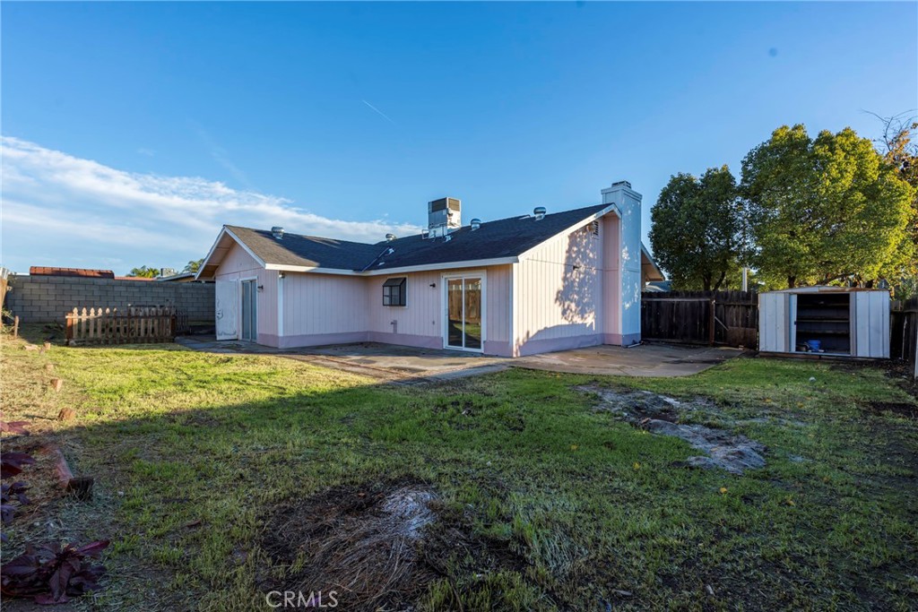 2203 19th, Delano, CA 93215
