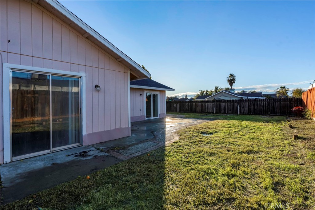 2203 19th, Delano, CA 93215
