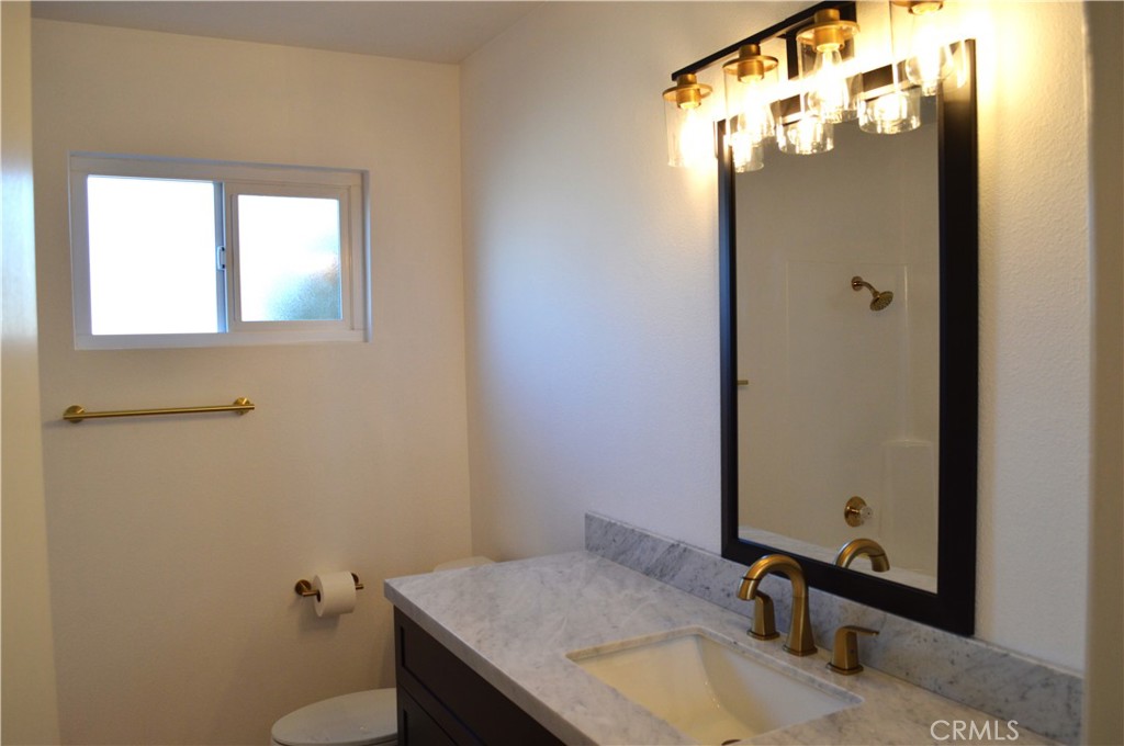 1816 Kings, Paso Robles, CA 93446