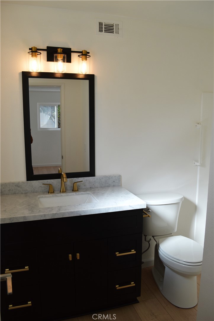 1816 Kings, Paso Robles, CA 93446