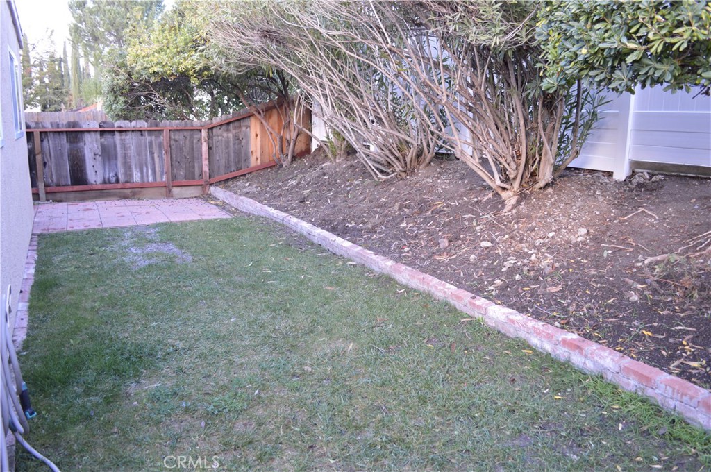 1816 Kings, Paso Robles, CA 93446