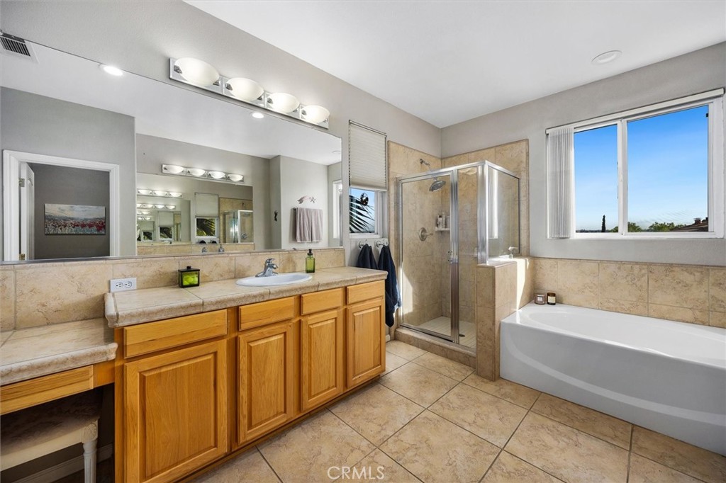 795 Angus St, Paso Robles, CA 93446