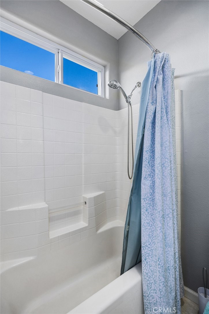 795 Angus St, Paso Robles, CA 93446