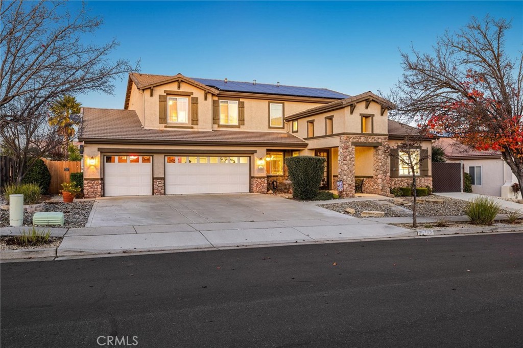 795 Angus St, Paso Robles, CA 93446