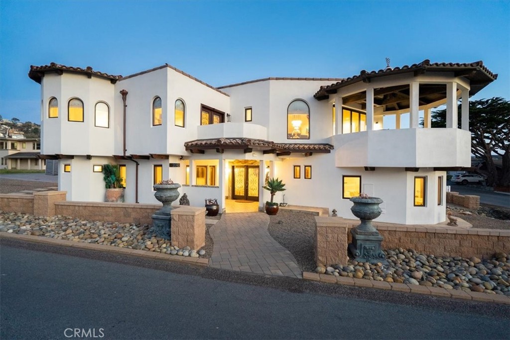 2090 Sherwood, Cambria, CA 93428