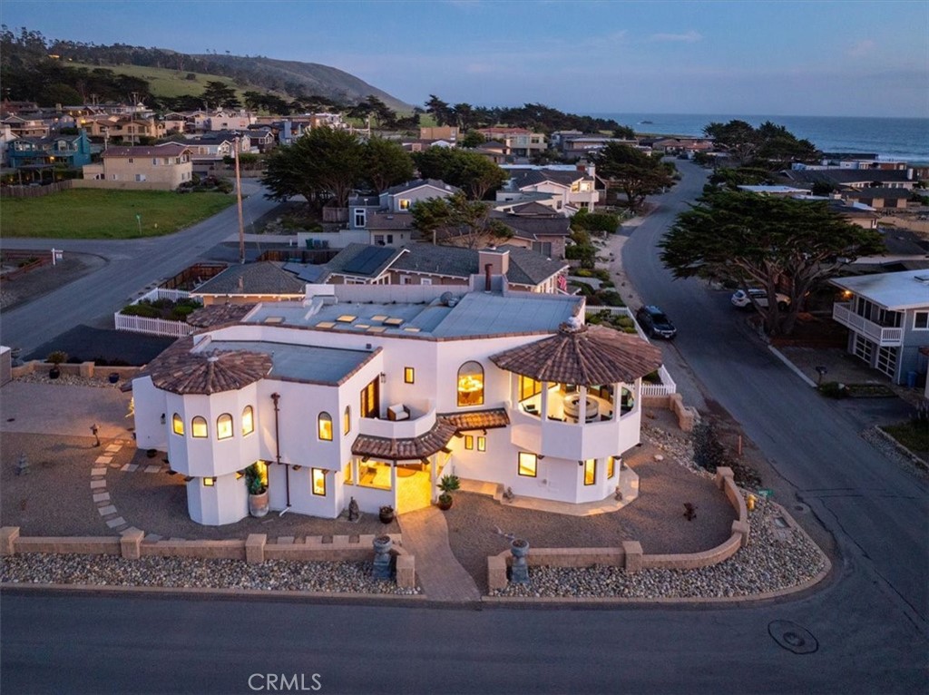 2090 Sherwood, Cambria, CA 93428