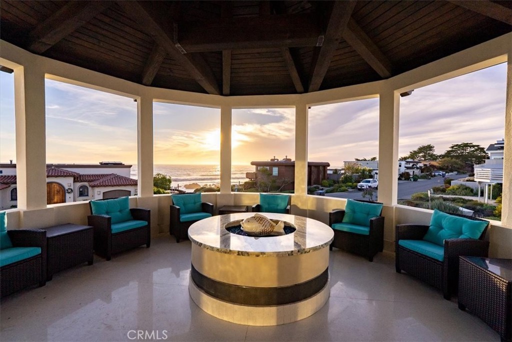 2090 Sherwood, Cambria, CA 93428