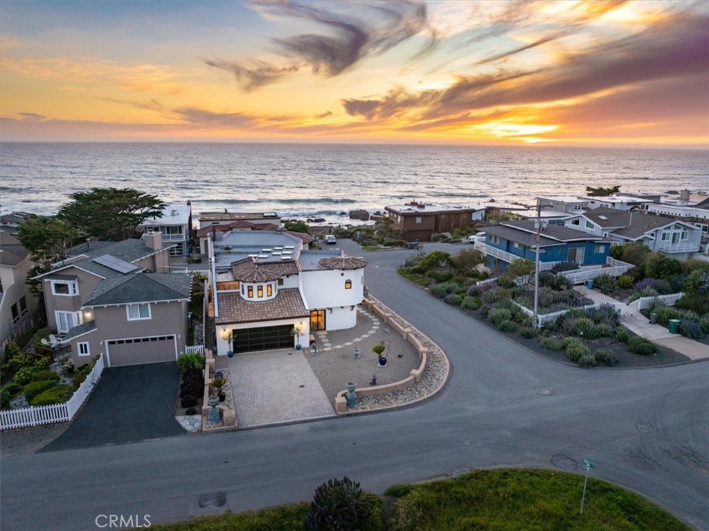 2090 Sherwood, Cambria, CA 93428