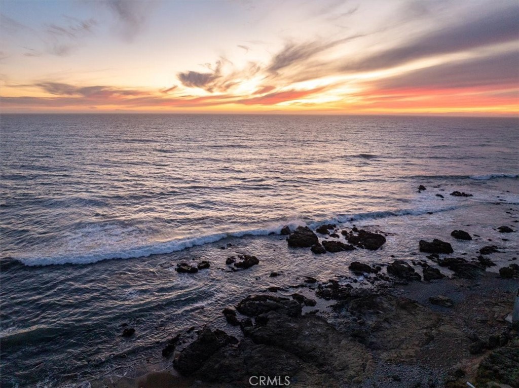 2090 Sherwood, Cambria, CA 93428