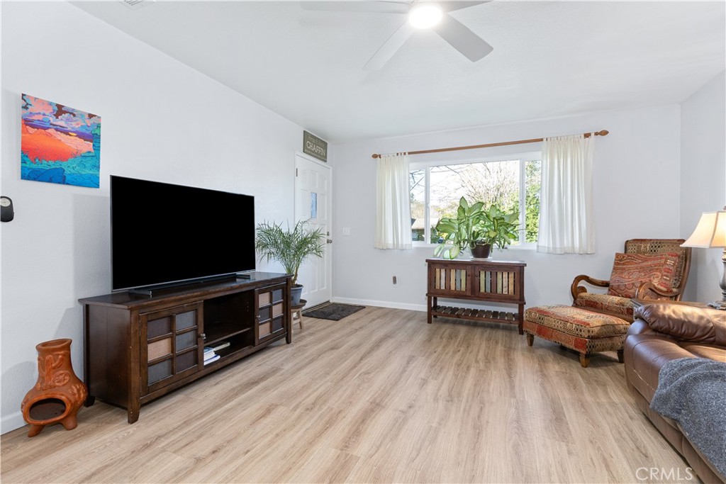 8425 Azucena, Atascadero, CA 93422