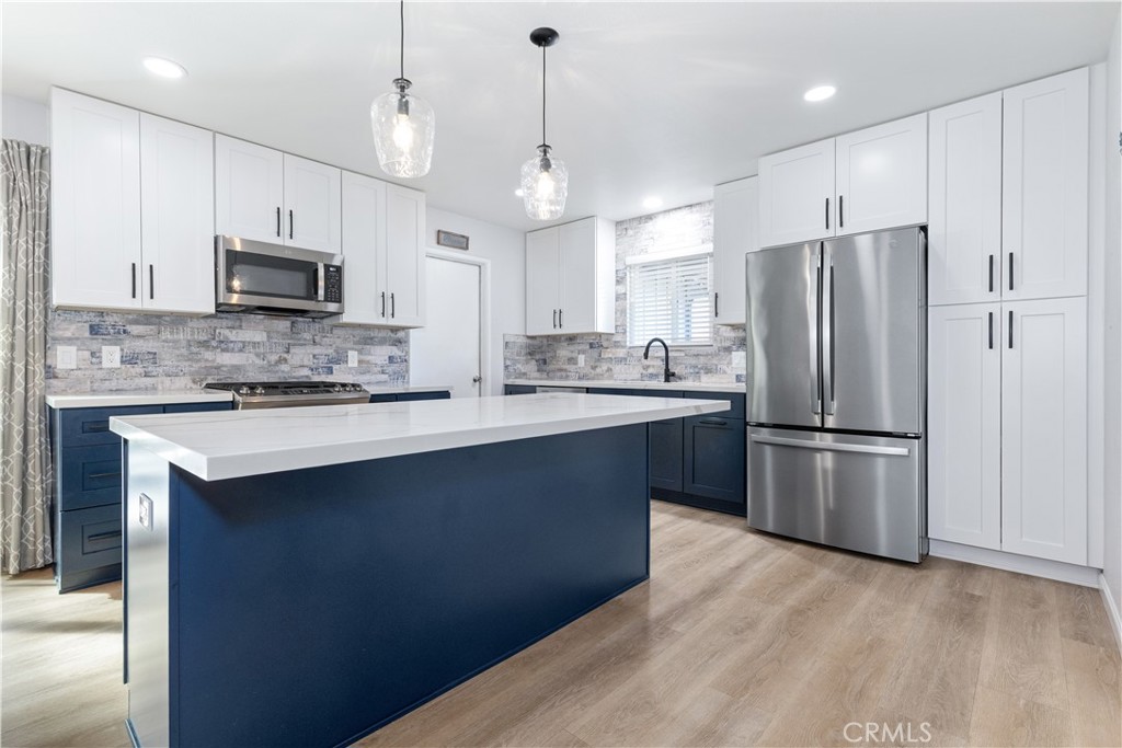 8425 Azucena, Atascadero, CA 93422