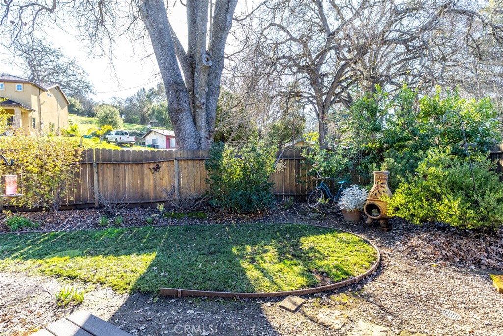 8425 Azucena, Atascadero, CA 93422