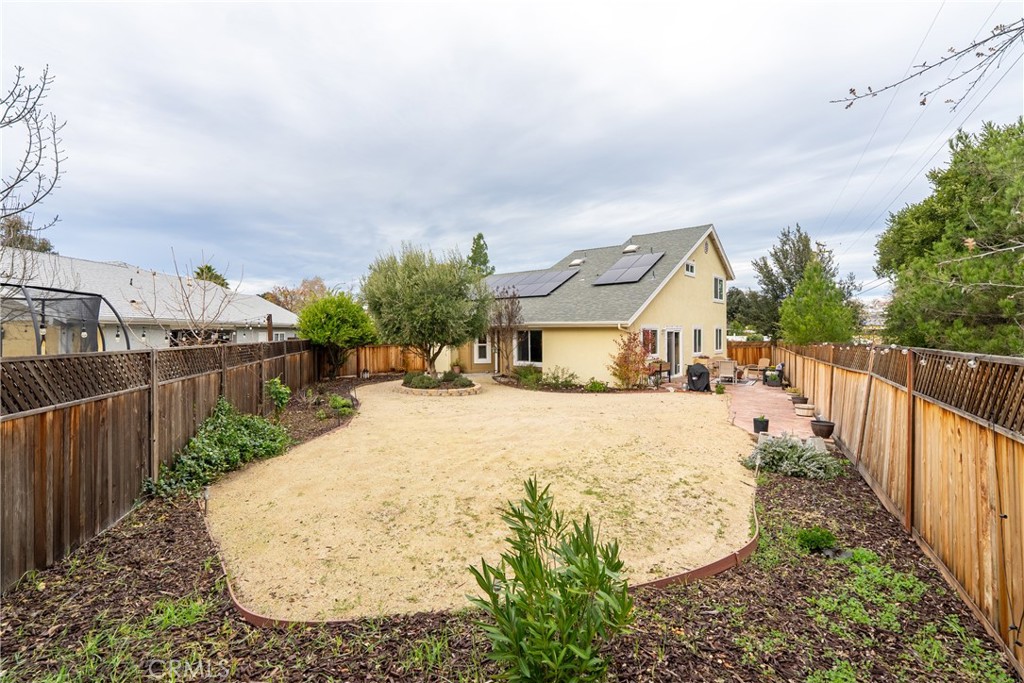 940 Austin Ct, Paso Robles, CA 93446