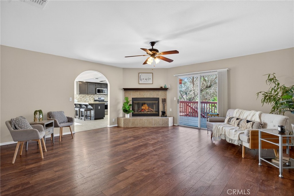 2097 Fallbrook Ct, Paso Robles, CA 93446