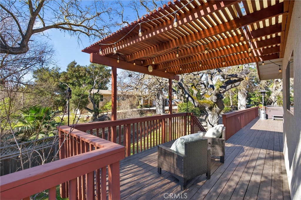 2097 Fallbrook Ct, Paso Robles, CA 93446