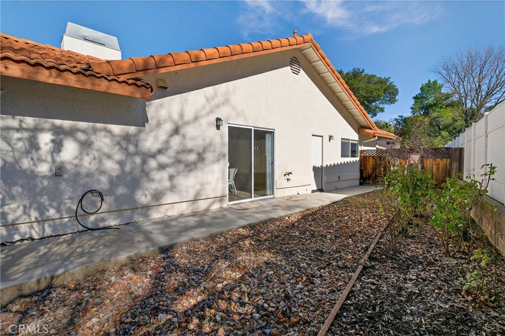 2097 Fallbrook Ct, Paso Robles, CA 93446