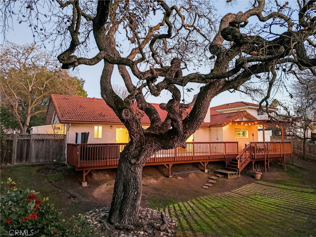 2097 Fallbrook Ct, Paso Robles, CA 93446