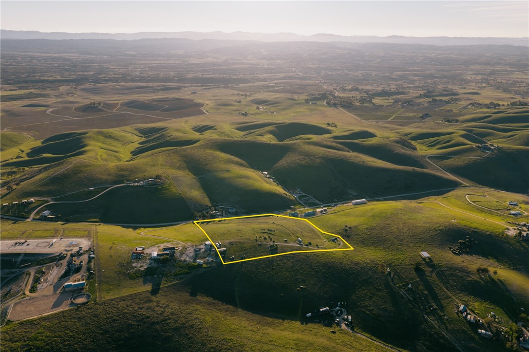 3520 Yosemite Pl, Paso Robles, CA 93446