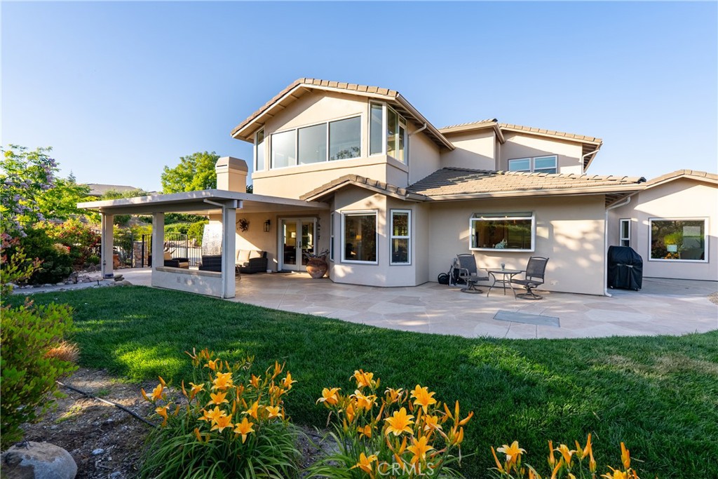 2035 Calle Pattito, Templeton, CA 93465