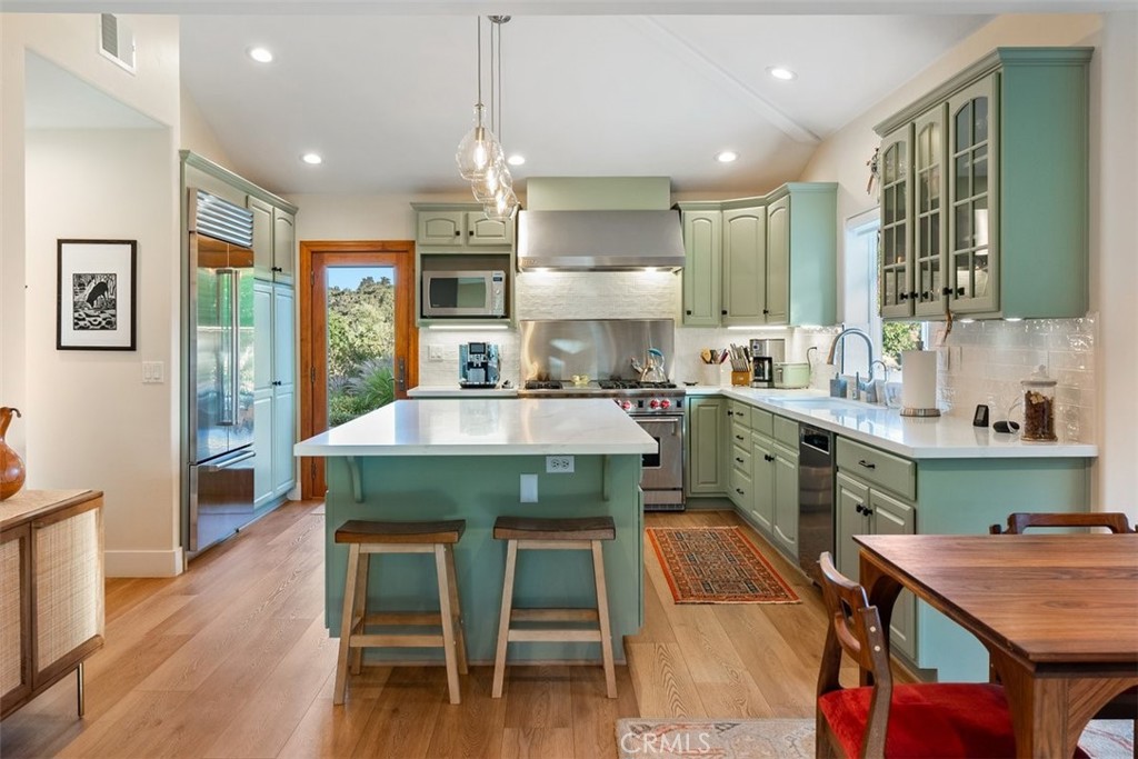 2035 Calle Pattito, Templeton, CA 93465