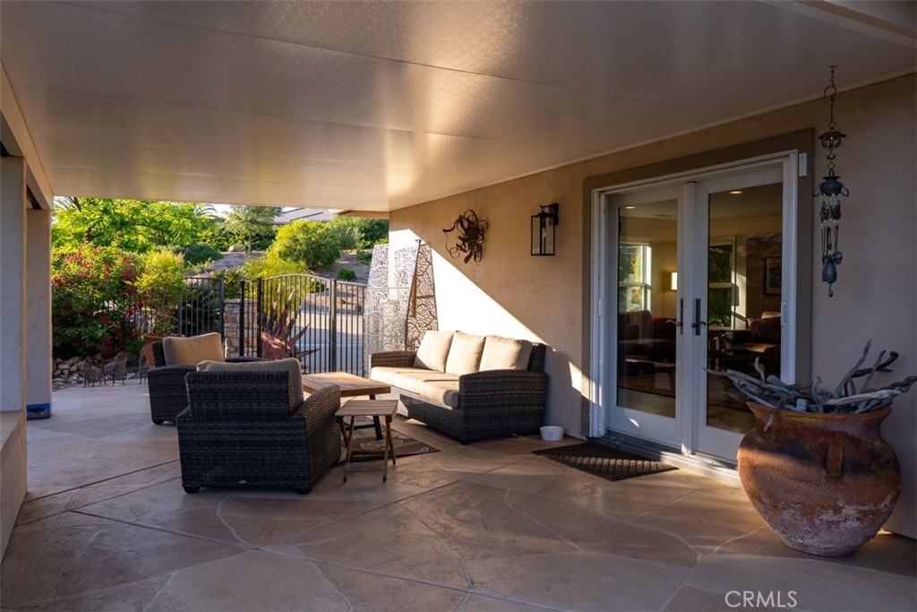 2035 Calle Pattito, Templeton, CA 93465