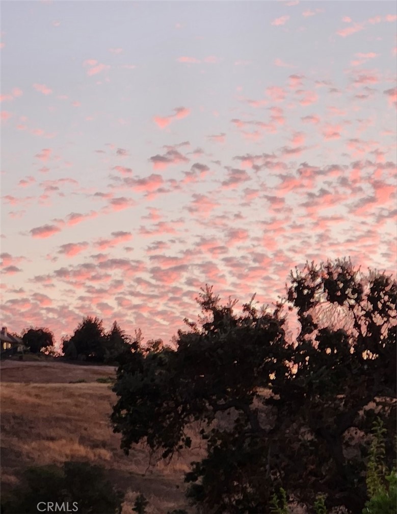 2035 Calle Pattito, Templeton, CA 93465