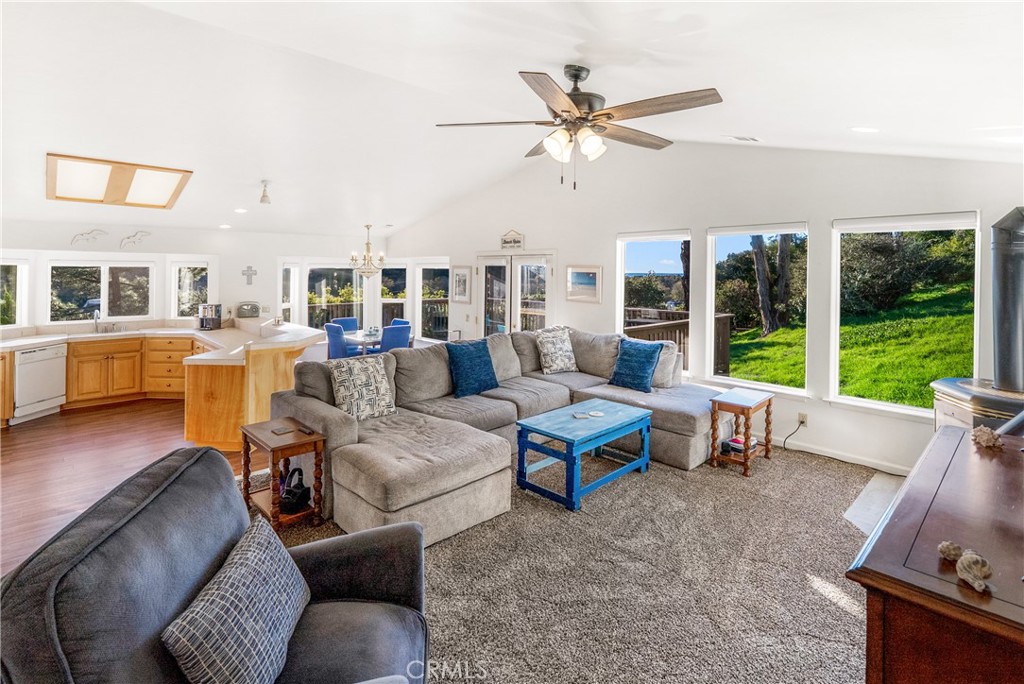 5521 Sunbury, Cambria, CA 93428