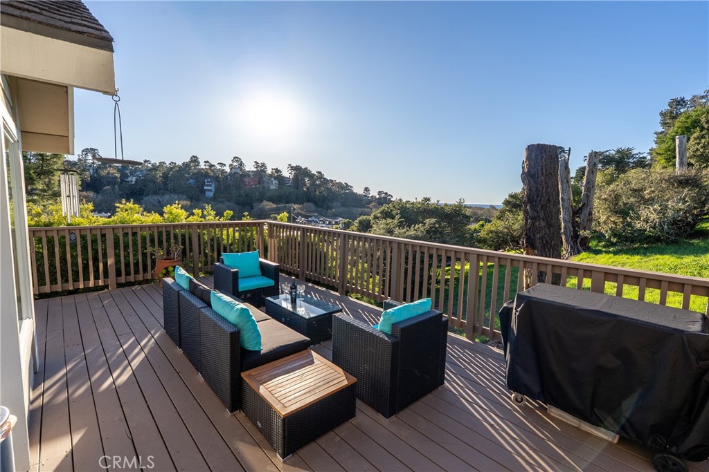 5521 Sunbury, Cambria, CA 93428