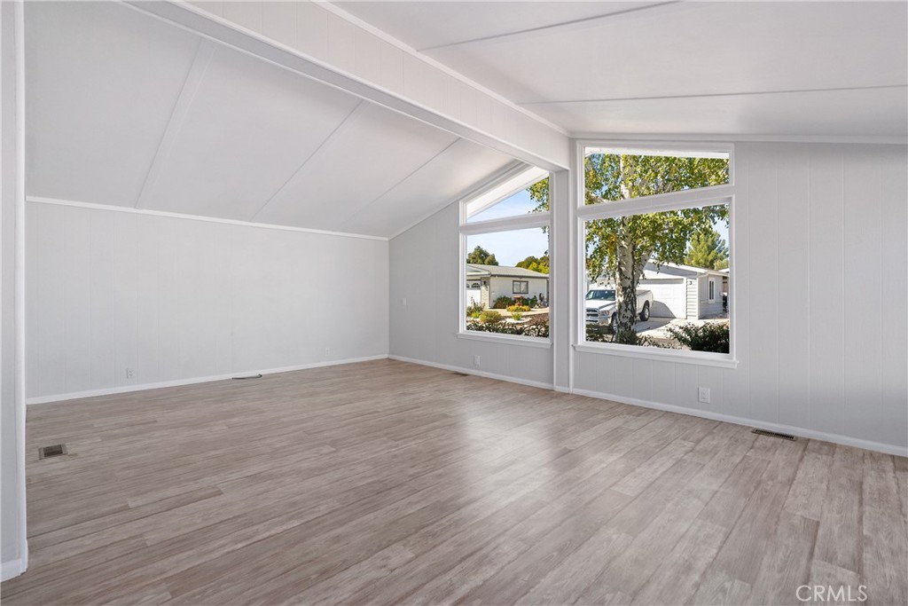 4 Dove Ct, Paso Robles, CA 93446