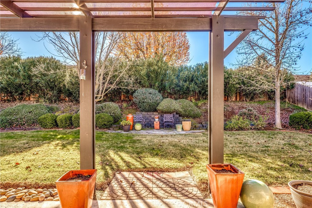 829 Saint Andrews Cir, Paso Robles, CA 93446