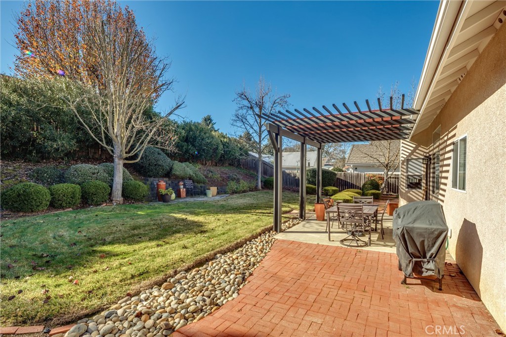 829 Saint Andrews Cir, Paso Robles, CA 93446