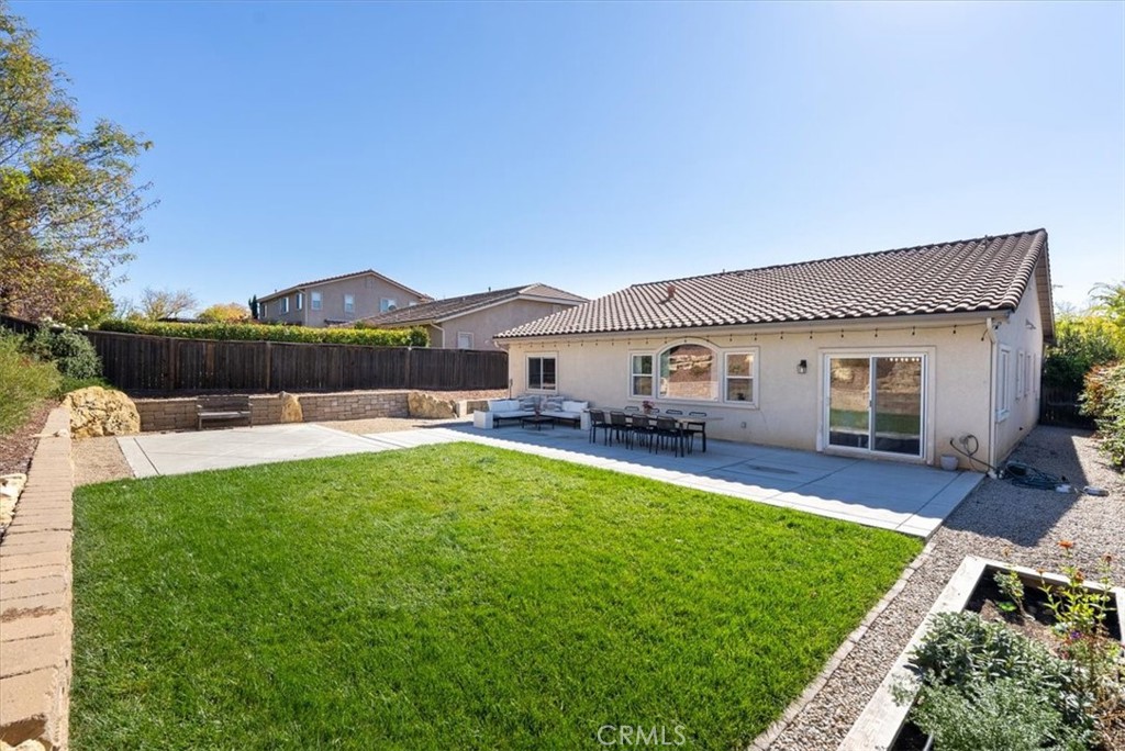 740 Lavender Ln, Templeton, CA 93465