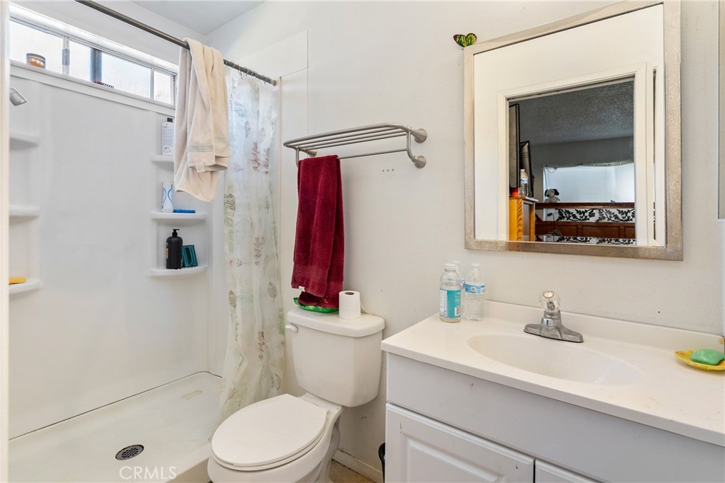 1107 Patricia, Paso Robles, CA 93446