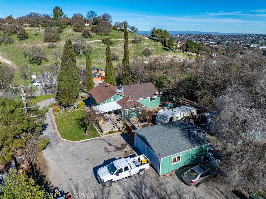 170 Pacific Ave, Paso Robles, CA 93446