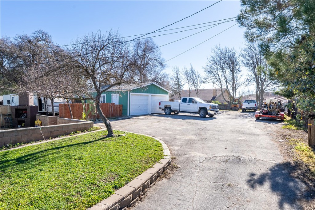 170 Pacific Ave, Paso Robles, CA 93446