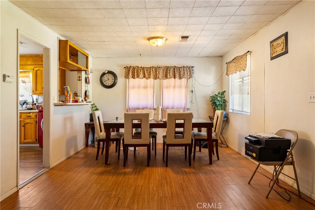 170 Pacific Ave, Paso Robles, CA 93446