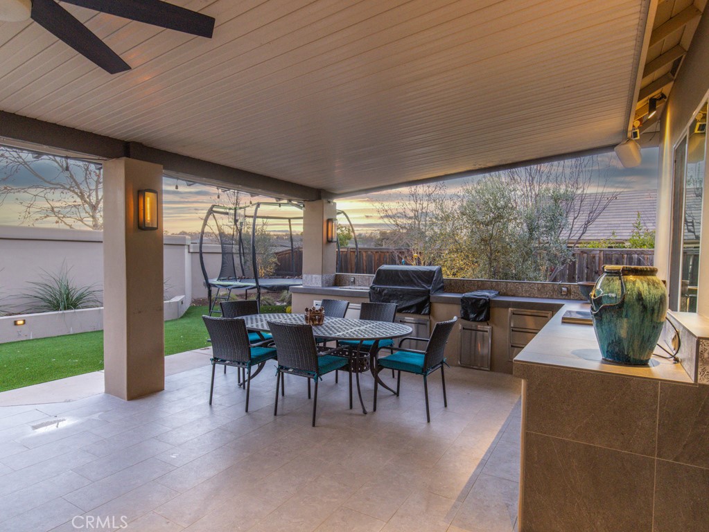 320 Cool Valley, Paso Robles, CA 93446