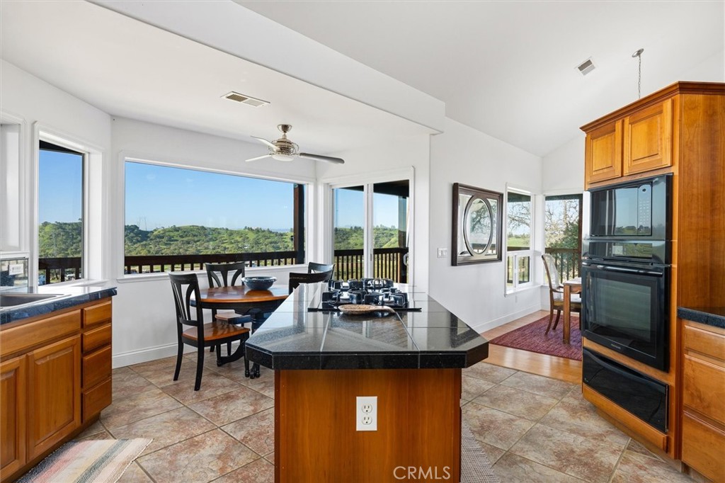 1985 Penman Springs, Paso Robles, CA 93446