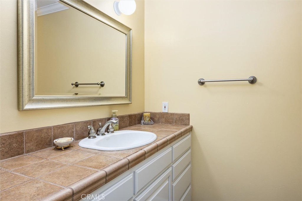 1985 Penman Springs, Paso Robles, CA 93446