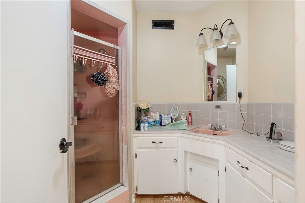 1000 1st, Wasco, CA 93280