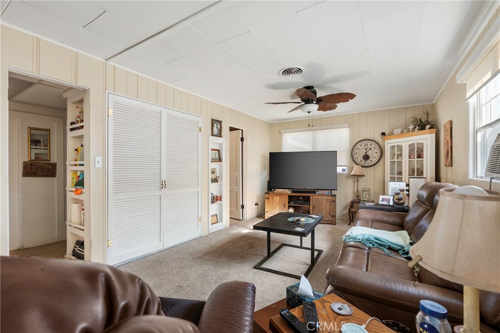 1000 1st, Wasco, CA 93280