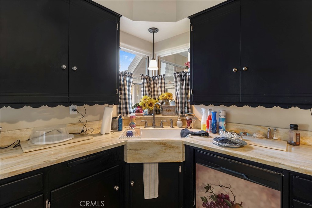 1000 1st, Wasco, CA 93280