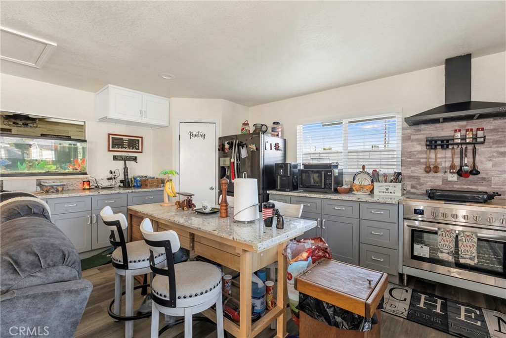 1000 1st, Wasco, CA 93280